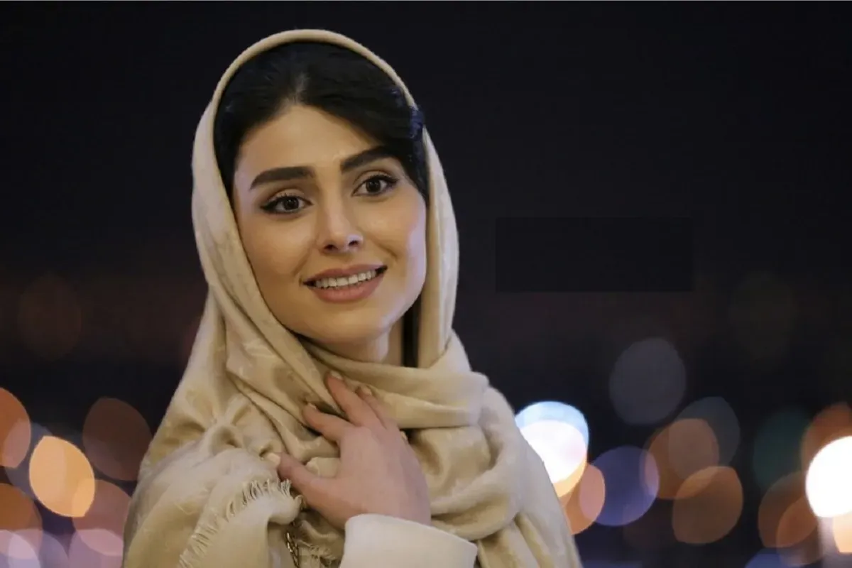 لاله مرزبان، بازیگر، نویسنده و فعال فرهنگی ایرانی است که با آثار متنوع خود در سینما و تلویزیون شناخته می‌شود